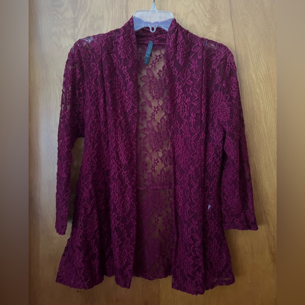 NWOT Ashley Blue dark red lacy open front cardigan size large